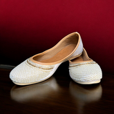 Ethnic Floral Embroidery Kolhapuri-Style Flats